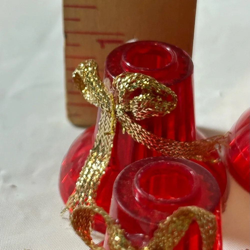 Vintage 24 Red Plastic Bell Bows Christmas Tree Light String Covers Replacements